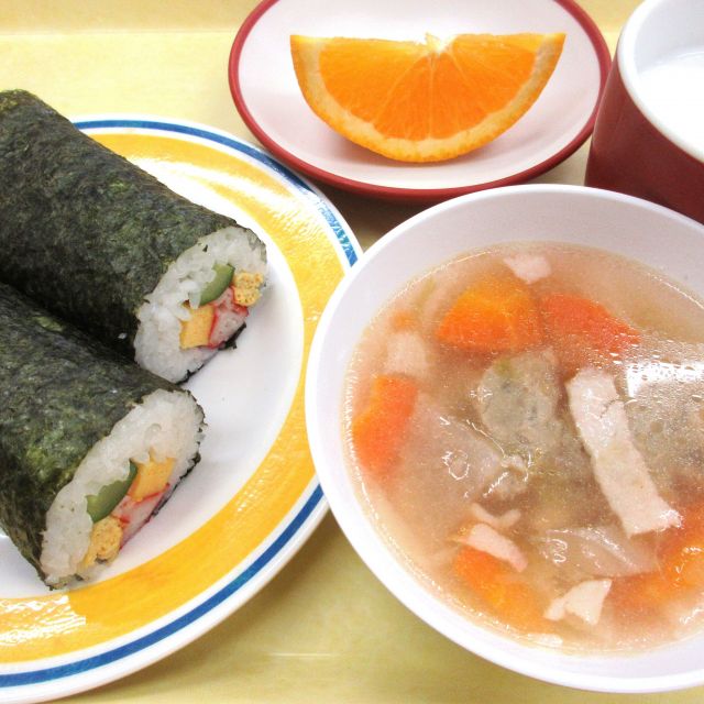 ＊　今日の献立　(ゆめはうす認定こども園）　＊