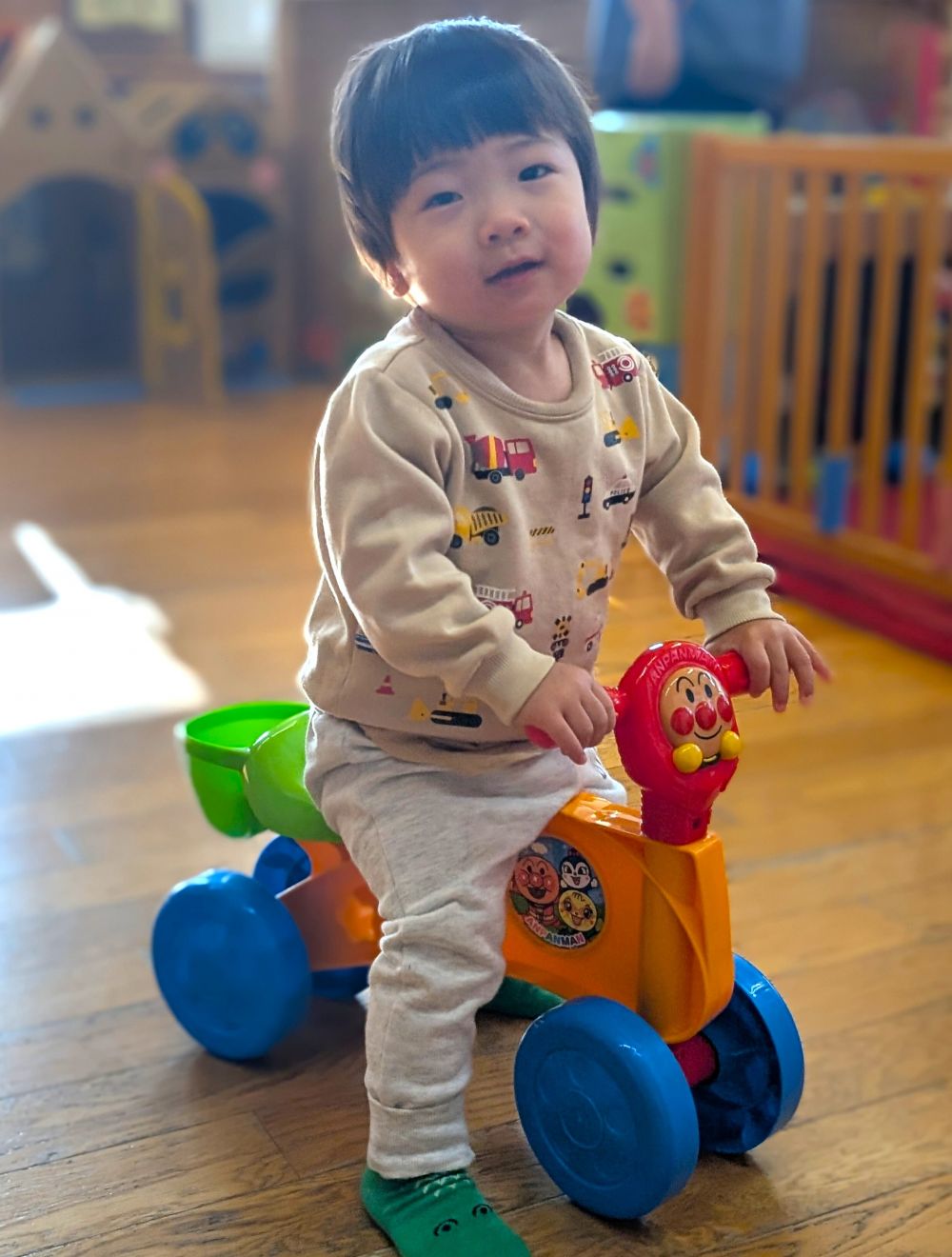 Mくんは、スイス～イと、とっても上手に漕いでいたよ♪

みんな、新しいおもちゃに夢中で遊んでいました😃✨