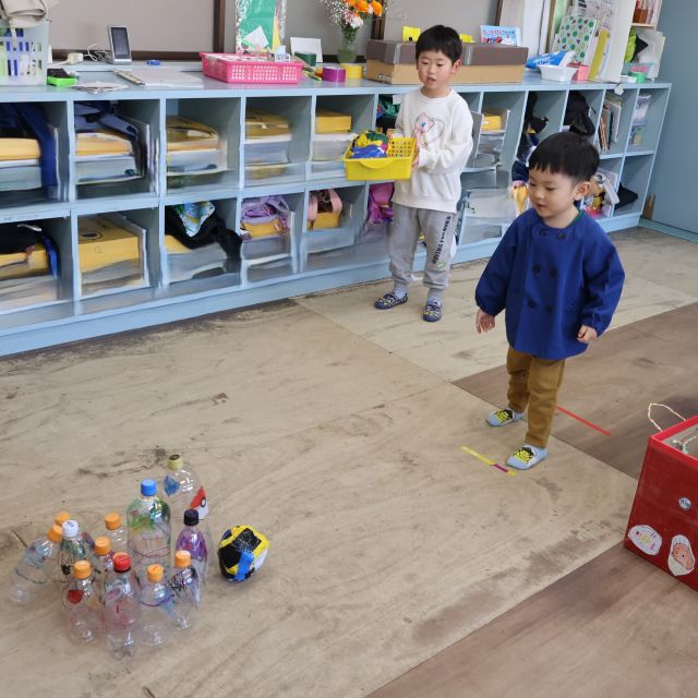 協同遊び①　～ボーリング～　＊4歳児＊