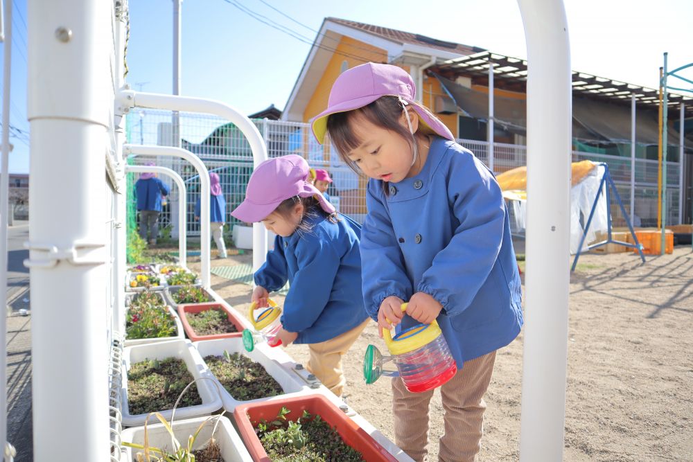 「気持ちいいって言ってる！」
「おいしいって言ってるかもよ♡」


