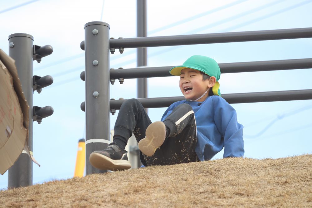 芝滑りが楽しくて楽しくて
みんな終始イイ顔です☆
