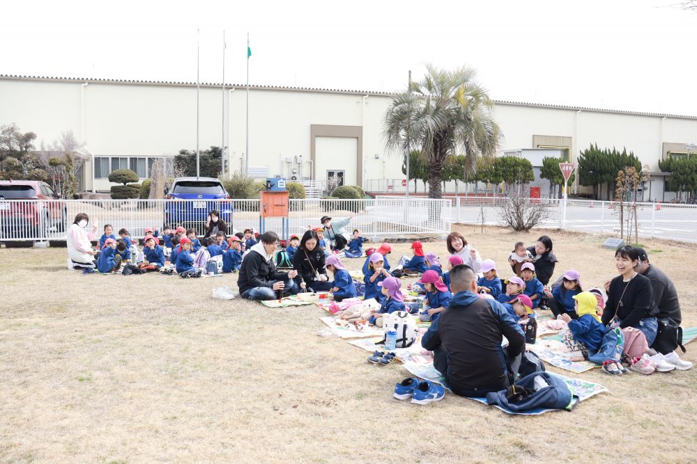 天気が少し心配でしたがなんとかなり、風もなく気持ちよく過ごせました

過ぎてみればあっという間の１年で、あと１ヵ月で進級です
これからも健やかに育ってね！