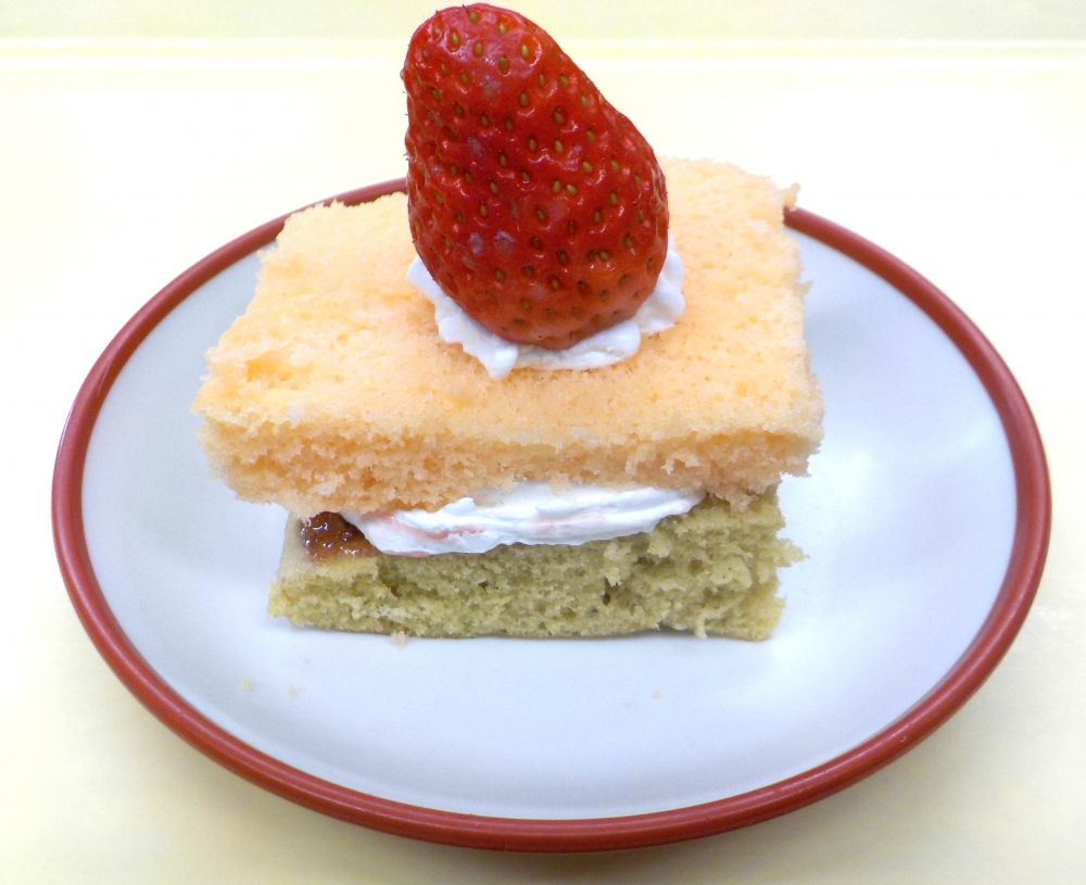 三色ケーキ

＊以上児分量