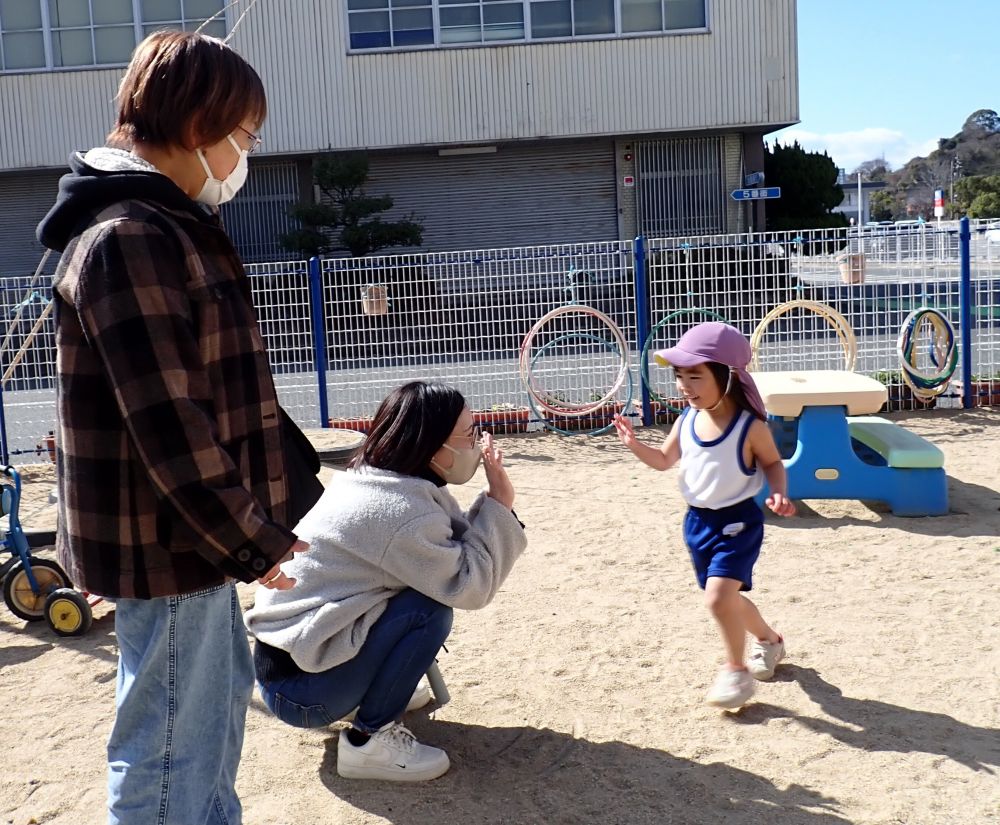 お母さんとおばあちゃんに
マラソンを見てもらったり・・・