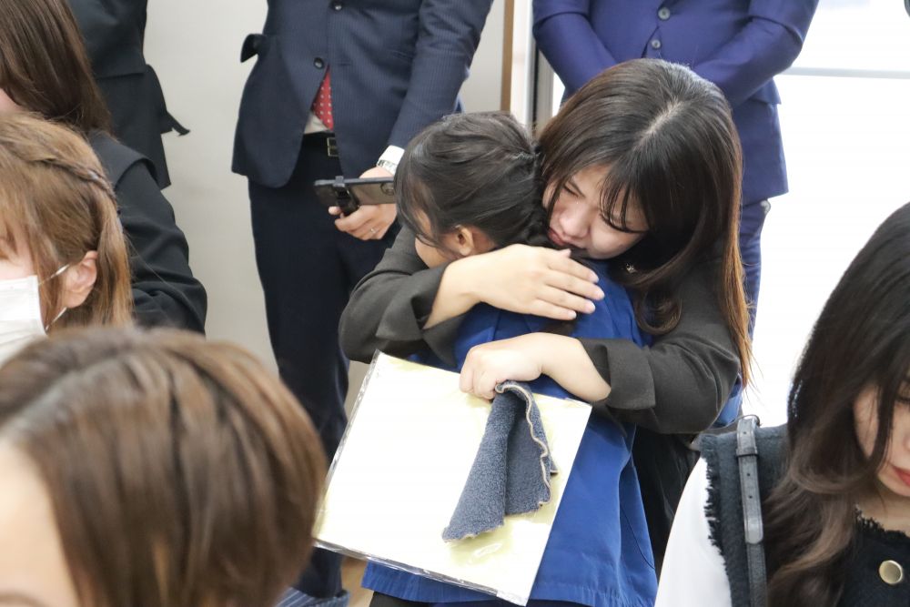 「ありがとう」
ぎゅーっとするだけで
2人の思いが伝わり合う・・・♡
