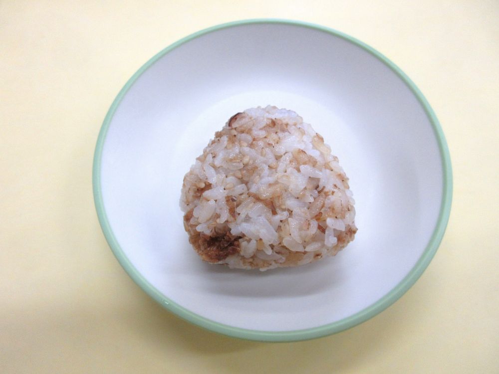 おかかおにぎり