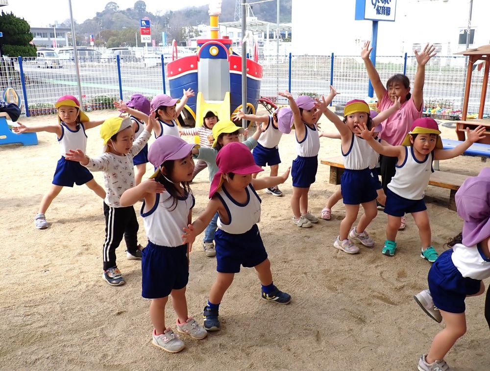 今年度、最後のマラソン🐻

ヒヨコ組さんと一緒に🐤