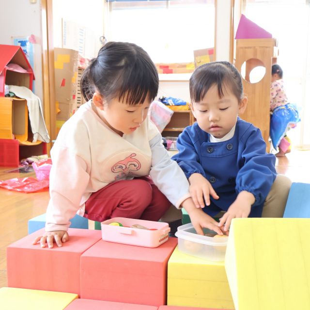 ＊　3歳児　一緒に遊ぼう！　＊