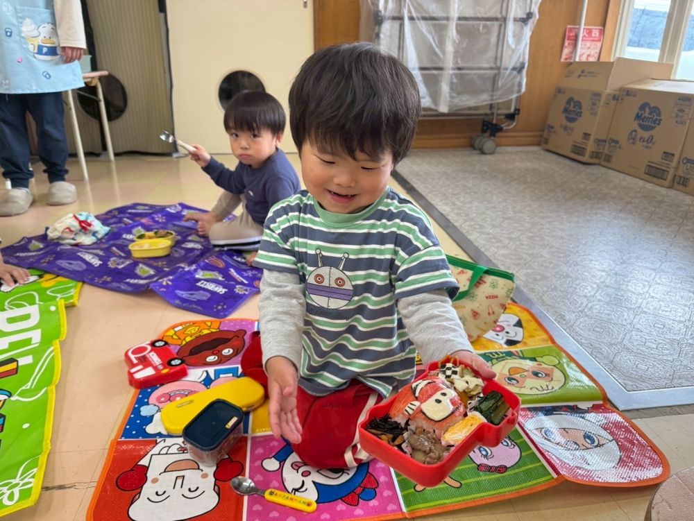 「ぼくのはかーず」と
見せてくるAくん。