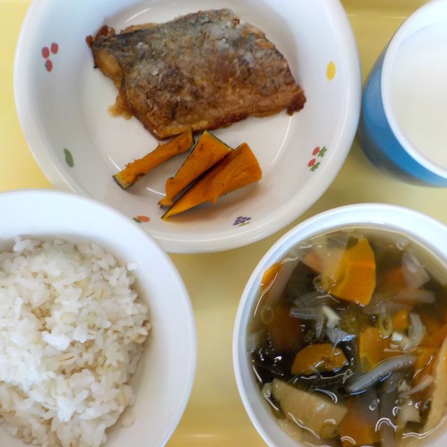 ＊　今日の献立　＊