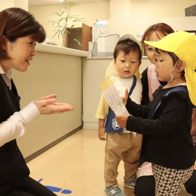 企業交流～郵便屋さんごっこ