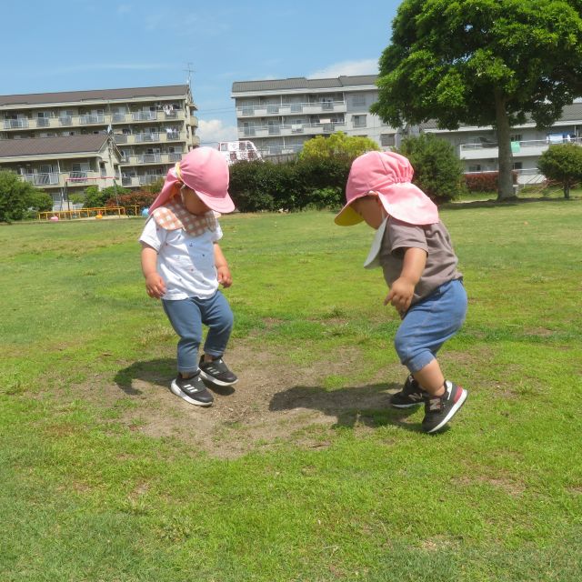 ＊　１歳児　お散歩　＊