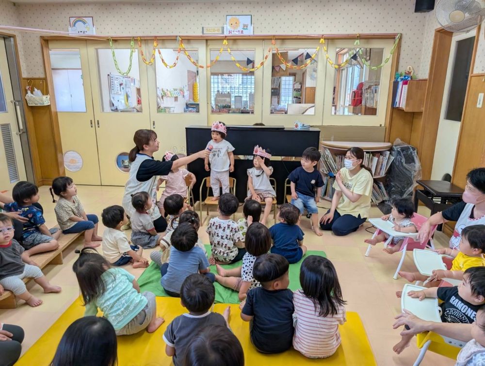 ｢おなまえは？｣と先生が聞くと･･･

｢Nちゃん｣
と上手に教えてくれました✨️
