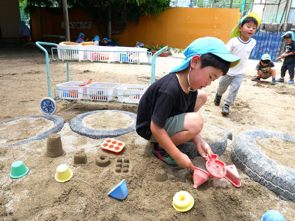 雨上がりは…🌞② ＊5歳児＊ | 園だより | 社会福祉法人MONDEN会