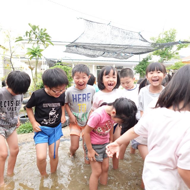 ＊　5歳児　田おこし　＊