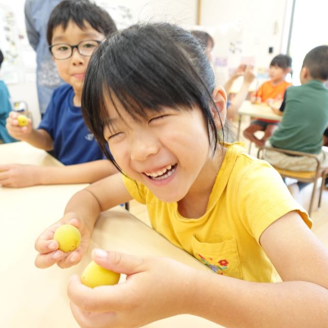 *　5歳児　梅ジュース作り　*　