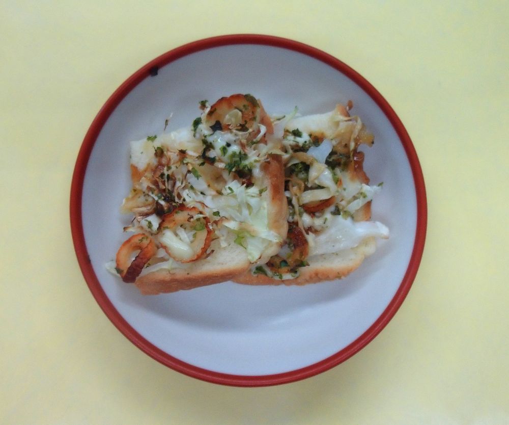 お好み焼きトースト