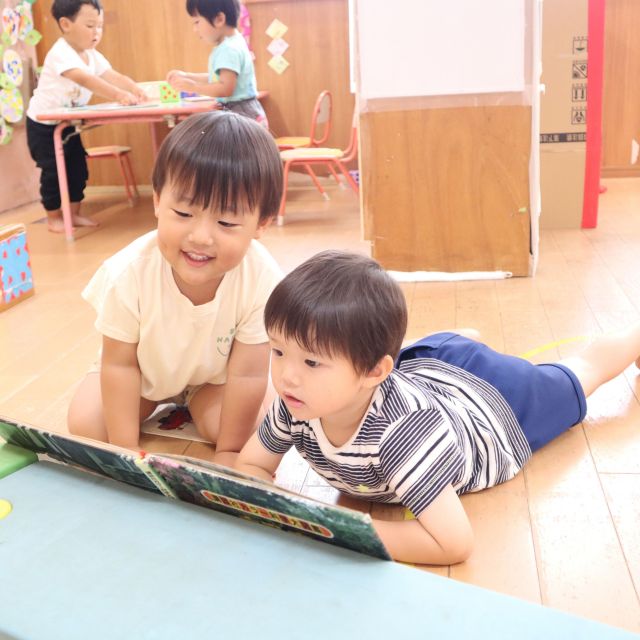 ＊　２歳児　雨の日は…　＊