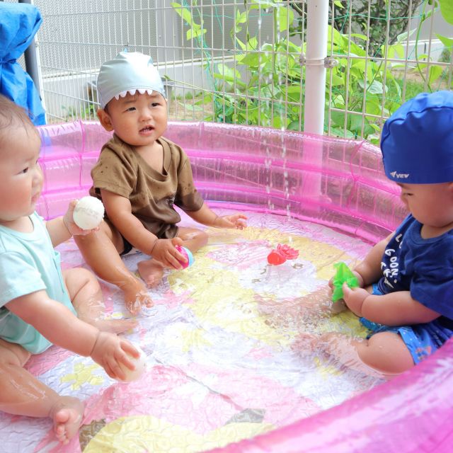 ＊　０歳児　プール　＊