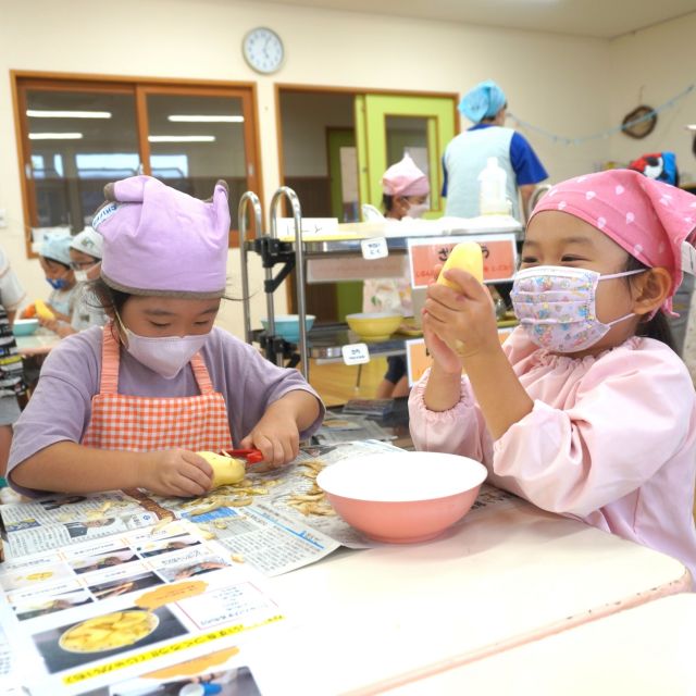 ＊　５歳児　園に泊まろう！【夜ご飯作り】ぷりきゅあクレヨンしんちゃんチーム②　＊