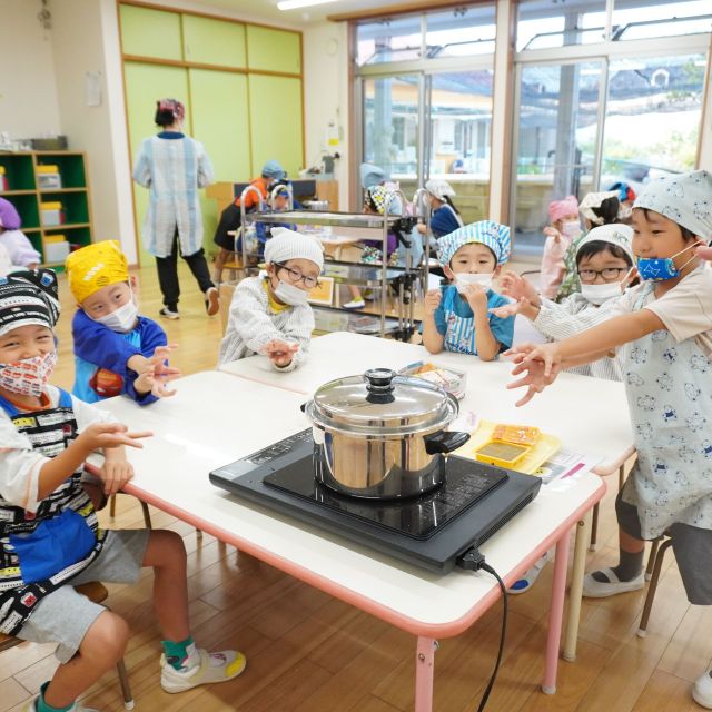 ＊　５歳児　園に泊まろう！【夜ご飯作り】はーとチーム②　＊
