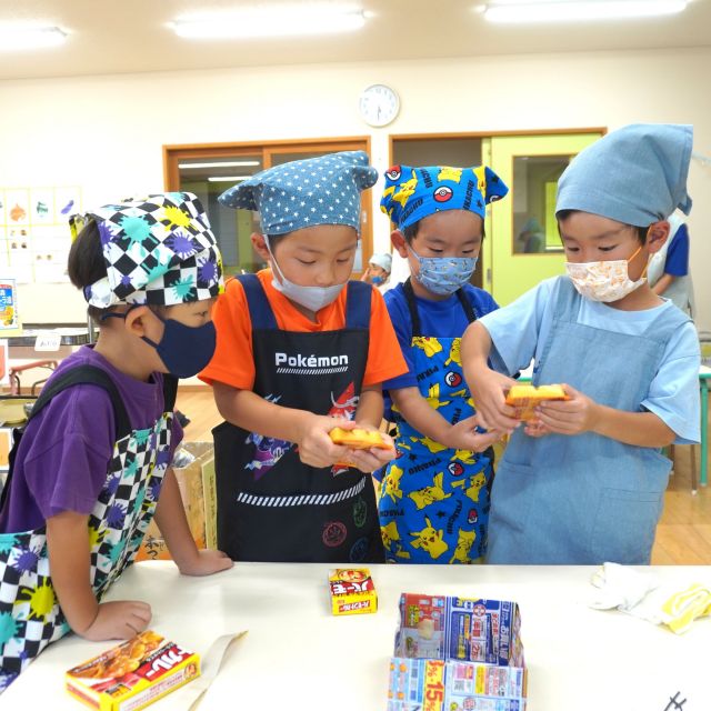 ＊　５歳児　園に泊まろう！【夜ご飯作り】やくるとまりおチーム②　＊