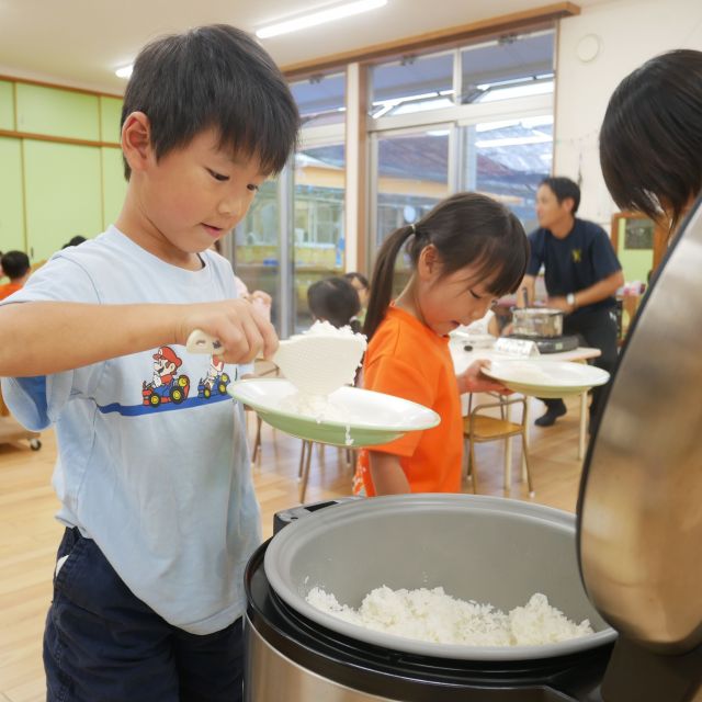 ＊　５歳児　園に泊まろう！【夜ご飯①】　＊