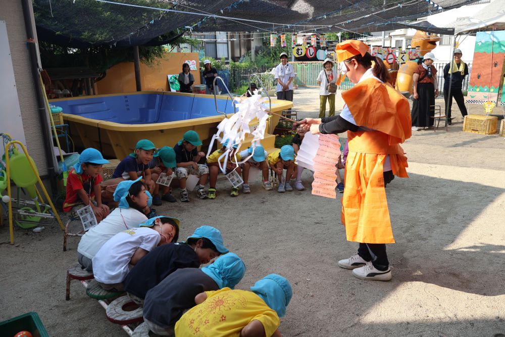 次のイベントは夏祭り🎐
その名も　【むしむしげーむぱーく】

まずは楽しく安全に
お泊まりができるように
安全祈願！

