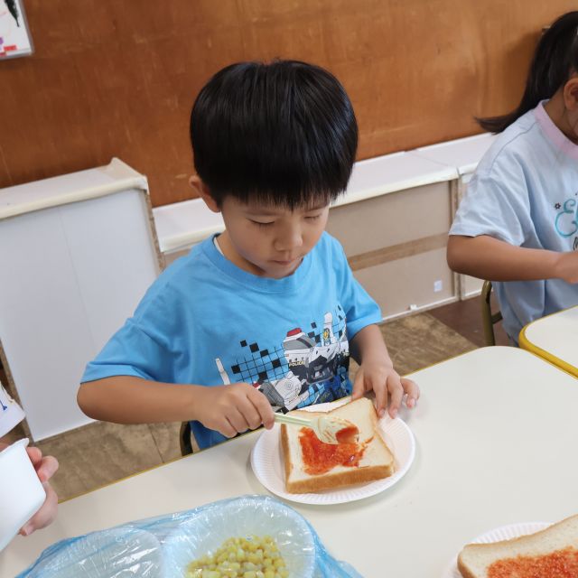 お泊まり保育　【夏野菜ピザ①】　＊５歳児＊