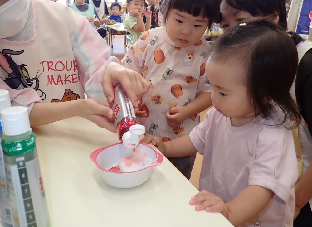 🐰初めてのかき氷は、いちご味🍓
