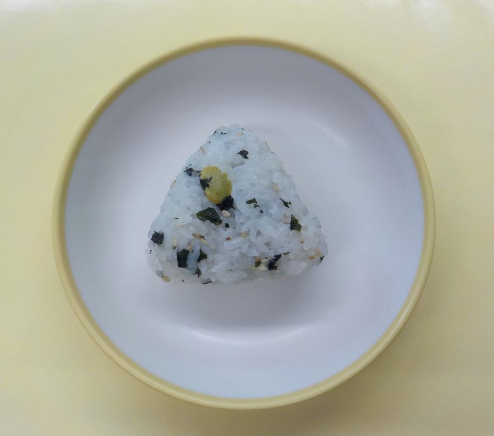 枝豆おにぎり