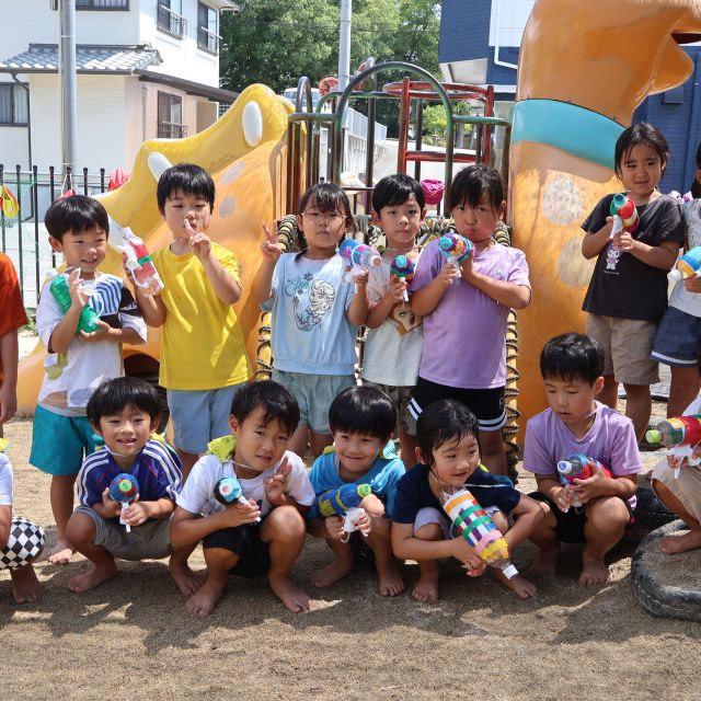 水鉄砲対決①　＊5歳児＊　