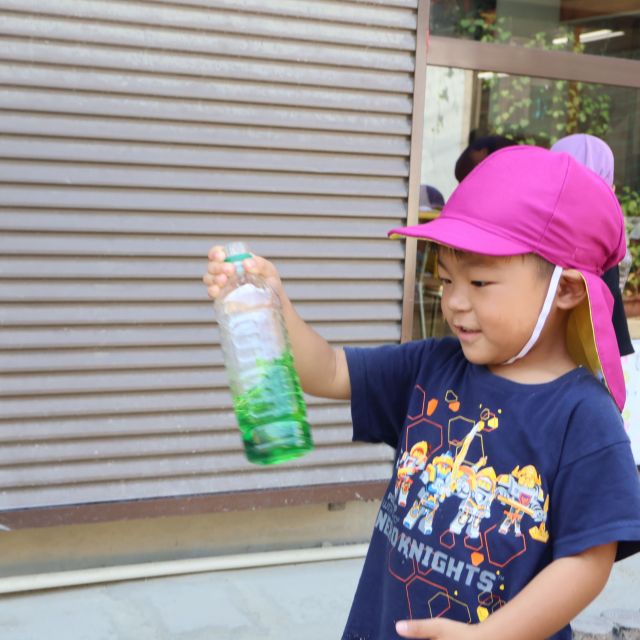 色水あそび➁　＊3歳児＊
