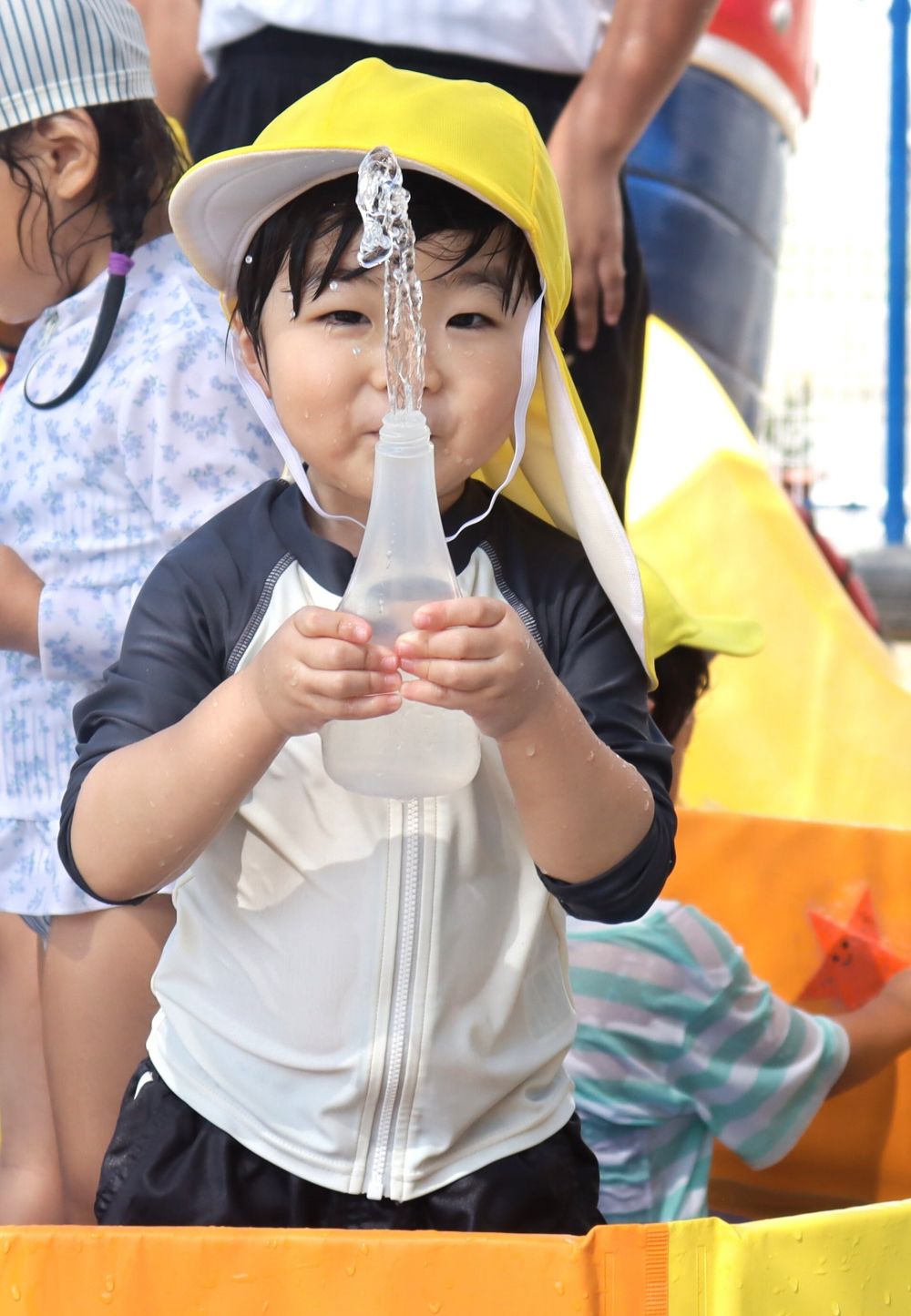 🐻ボンッ‼️💦

水って面白いね✨