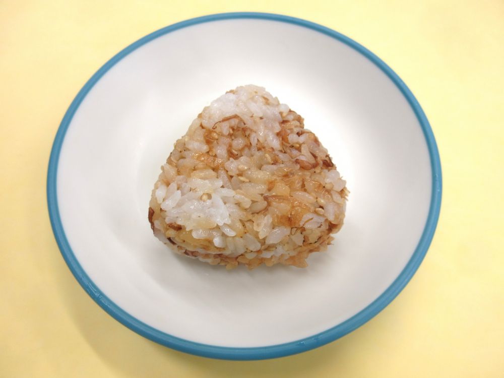 おかかおにぎり