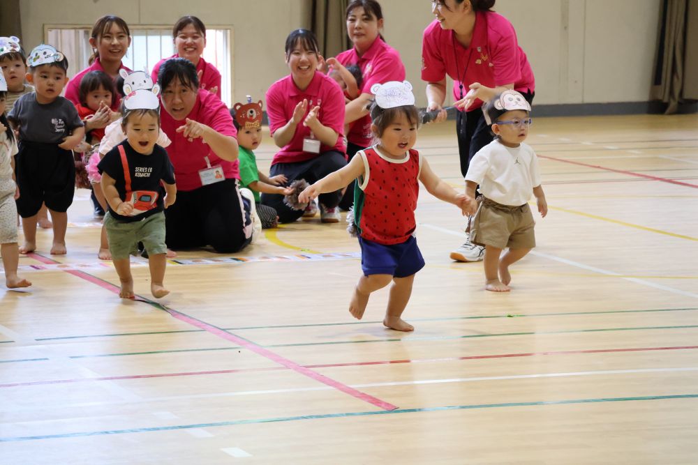 おうちの人のところまで
「よーいどん！」
