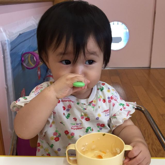 ＊　給食時間の様子　（あいはうす）　＊