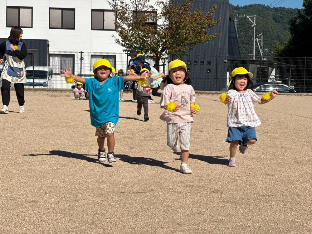 みんなゴールまで全力です‼️
ニコニコ笑顔で走ってきてくれます♡