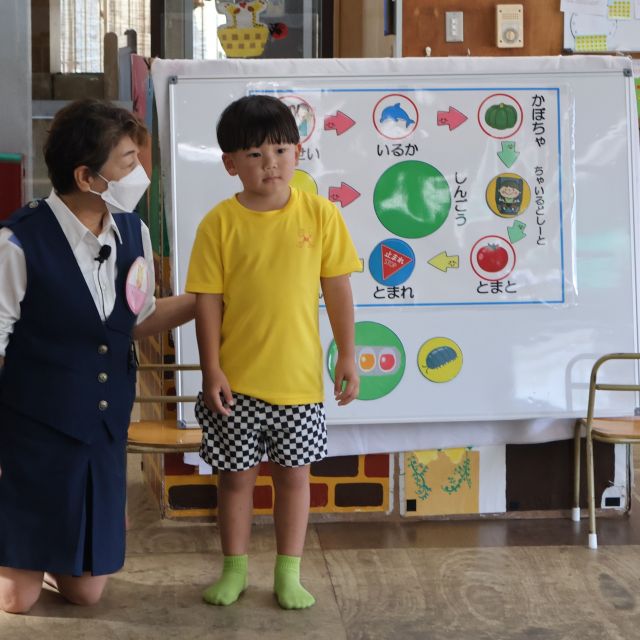 交通安全教室　＊４・５歳児＊