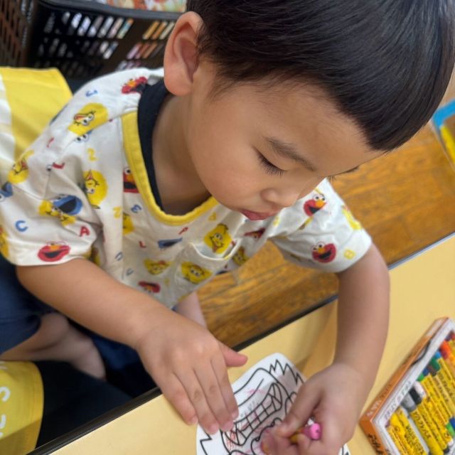 ベッチャーごっこ　～2歳児　 クマ組～